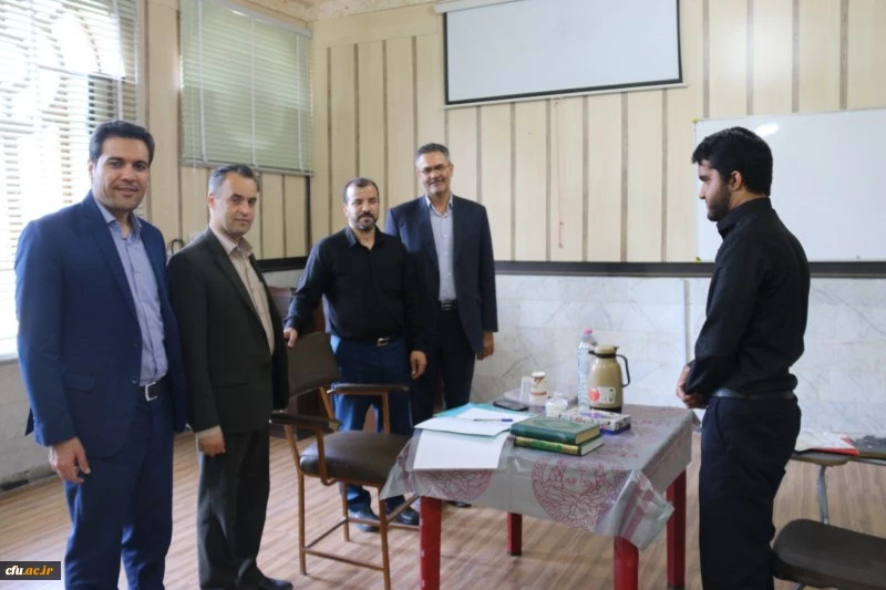 با حضور در پردیس های شهیدان پاک نژاد و حضرت فاطمه الزهرا (س) انجام شد:

بازدید مسئولین دانشگاه فرهنگیان و اداره کل آموزش و پرورش استان از روند برگزاری مصاحبه پذیرفته شدگان چند برابر ظرفیت دانشگاه فرهنگیان یزد
 12