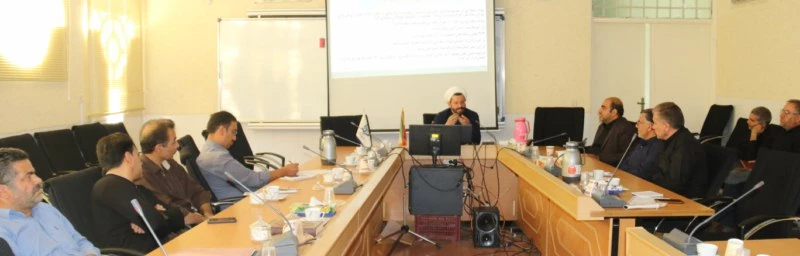 در راستای بیانیه گام دوم انقلاب اسلامی، در دانشگاه فرهنگیان یزد برگزار شد:

دوره بالندگی الزامات، چالش ها و قابلیت های شبکه های اجتماعی و کاربرد آن در آموزش
 2