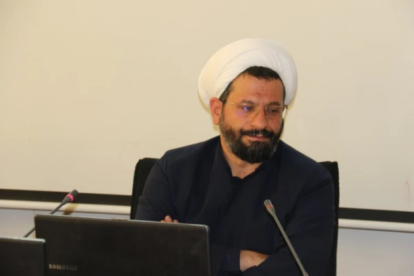 در راستای بیانیه گام دوم انقلاب اسلامی، در دانشگاه فرهنگیان یزد برگزار شد:

دوره بالندگی الزامات، چالش ها و قابلیت های شبکه های اجتماعی و کاربرد آن در آموزش
 6