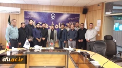 در نشست ضمیمی با نیروهای نقلیه از خدمات آنان تجلیل شد.  2