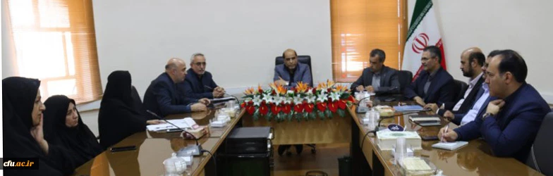 در جهت تامین کسری فضای خوابگاهی پردیس خواهران یزد انجام شد:

دیدار هیئت رئیسه دانشگاه فرهنگیان استان یزد با مدیر کل آموزش و پرورش استان
 2