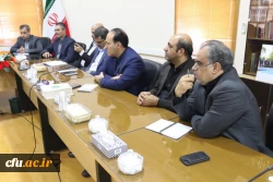 در جهت تامین کسری فضای خوابگاهی پردیس خواهران یزد انجام شد:

دیدار هیئت رئیسه دانشگاه فرهنگیان استان یزد با مدیر کل آموزش و پرورش استان
 4