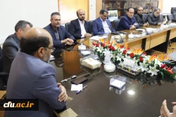 در جهت تامین کسری فضای خوابگاهی پردیس خواهران یزد انجام شد:

دیدار هیئت رئیسه دانشگاه فرهنگیان استان یزد با مدیر کل آموزش و پرورش استان
 9