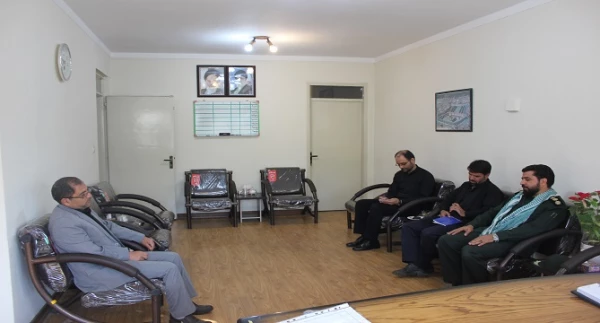 نشست صمیمی سرهنگ امیری فرمانده بسیج ادارات و دستگاه های اجرایی استان با دکتر نجفی سرپرست دانشگاه فرهنگیان همدان