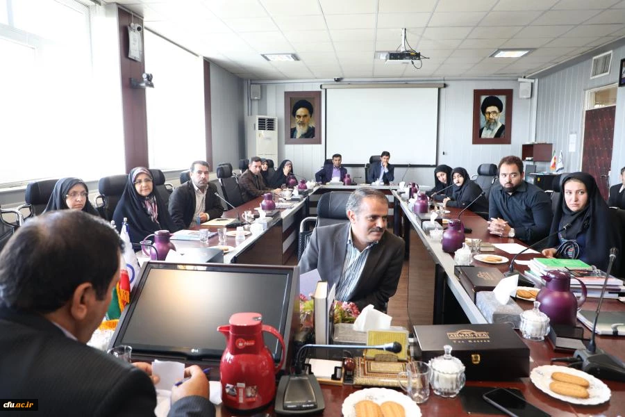 ملاقات عمومی همکاران دانشگاه فرهنگیان با اعضای هیات رئیسه به روایت تصویر 2