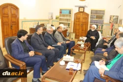 دیدار اعضای بنیاد خیرین حامی دانشگاه فرهنگیان یزد با امام جمعه موقت یزد
 7
