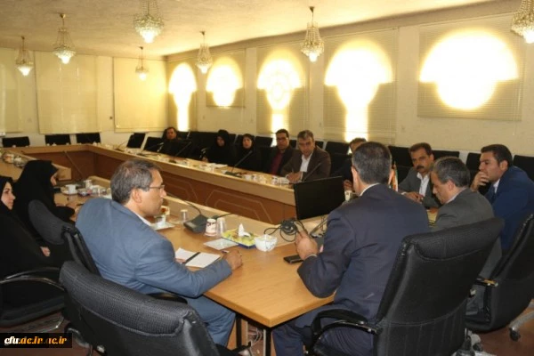 نشست هماهنگی امور کارورزی با مسئولین آموزش و پرورش استان یزد 8