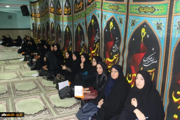 نشست گروه های آموزشی دانشگاه فرهنگیان یزد در آستانه شروع سال تحصیلی جدید
 4