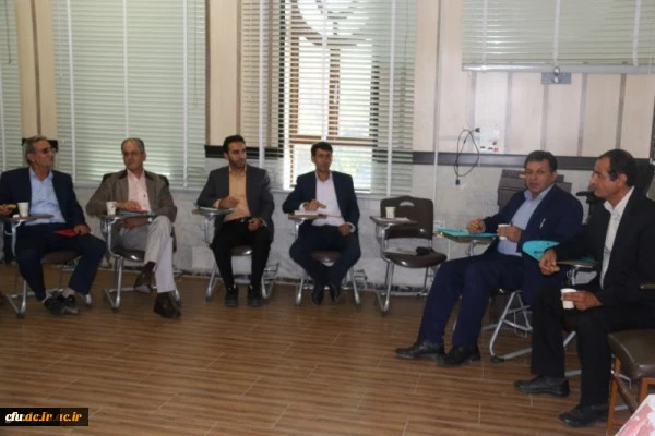 نشست گروه های آموزشی دانشگاه فرهنگیان یزد در آستانه شروع سال تحصیلی جدید
 13