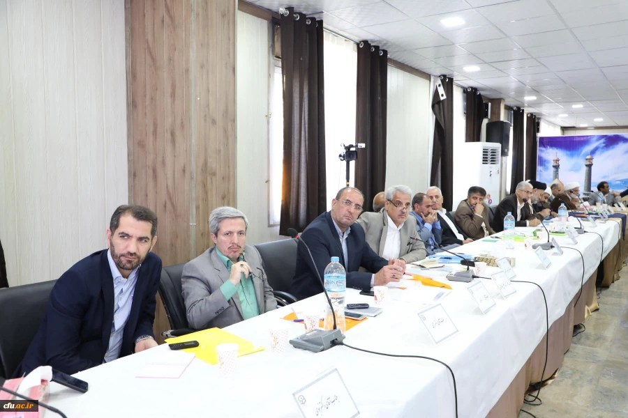 تاکید بر اهتمام در اجرایی شدن طرح 100-31 و افزایش سالیانه  پذیرش دانشجومعلم 
 6