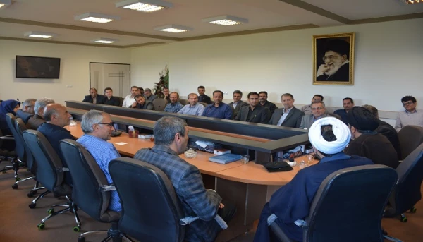 اساتید و کارکنان دانشگاه فرهنگیان استان آذربایجان غربی با نماینده ولی فقیه در استان و امام جمعه ارومیه دیدار و گفتگو کردند 3