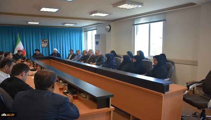 اساتید و کارکنان دانشگاه فرهنگیان استان آذربایجان غربی با نماینده ولی فقیه در استان و امام جمعه ارومیه دیدار و گفتگو کردند 4