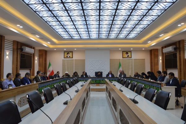 برگزاری جلسه هیأت امنای استانی دانشگاه فرهنگیان در استانداری خوزستان 