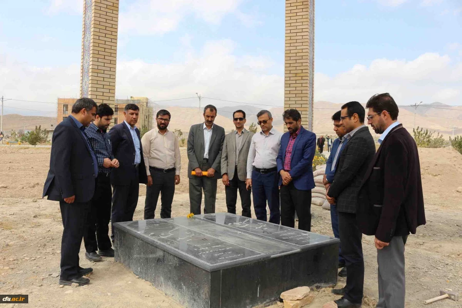 تجدید میثاق کارکنان دانشگاه فرهنگیان خراسان شمالی با دو شهید گمنام در هفته دفاع مقدس 2