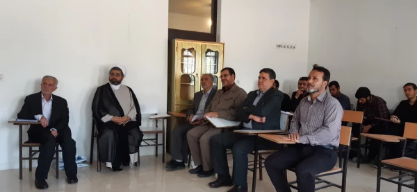 دیدار سرزده دکتر خنیفر ریاست دانشگاه فرهنگیان در اولین روز شروع سال تحصیلی از پردیس آیت الله طالقانی(ره) قم به روایت تصویر 3