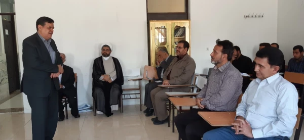 دیدار سرزده دکتر خنیفر ریاست دانشگاه فرهنگیان در اولین روز شروع سال تحصیلی از پردیس آیت الله طالقانی(ره) قم به روایت تصویر 5