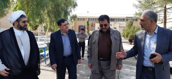 دیدار سرزده دکتر خنیفر ریاست دانشگاه فرهنگیان در اولین روز شروع سال تحصیلی از پردیس آیت الله طالقانی(ره) قم به روایت تصویر 9