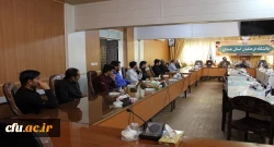 نیروهای بخش خدمات از شریف ترین کارکنان دانشگاه هستند و زحمات زیادی را متقبل می شوند 3