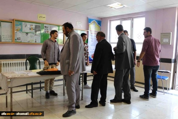 بازدید دکتر صفرزاده از روند ستاد ثبت نام دانشجویان جدید الورد پردیس های خراسان شمالی 4