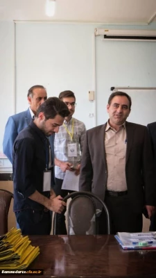 حضور دکتر تاج الدین صالحیان در محل ثبت نام دانشجومعلمان جدیدالورود پردیس شهید مدرس 