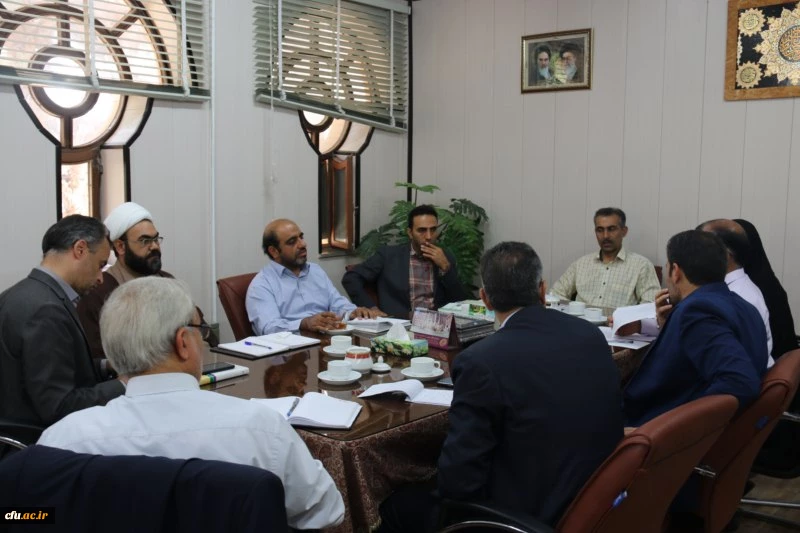 جلسه هماهنگی ثبت نام و پذیرش دانشجومعلمان جدیدالورود سال 99 -98 در دانشگاه فرهنگیان یزد برگزار شد
 3