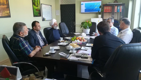 اگر بخواهیم در آموزش و پرورش سرمایه گذاری کنیم باید از دانشگاه فرهنگیان آغاز کنیم. 3