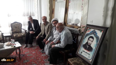 دیدار مدیر امور پردیس های استانی با خانواده معزز شهدای استان مرکزی