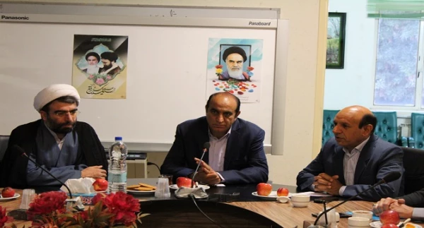 تعامل بین دانشگاه فرهنگیان و آموزش و پرورش دوسویه است. 3