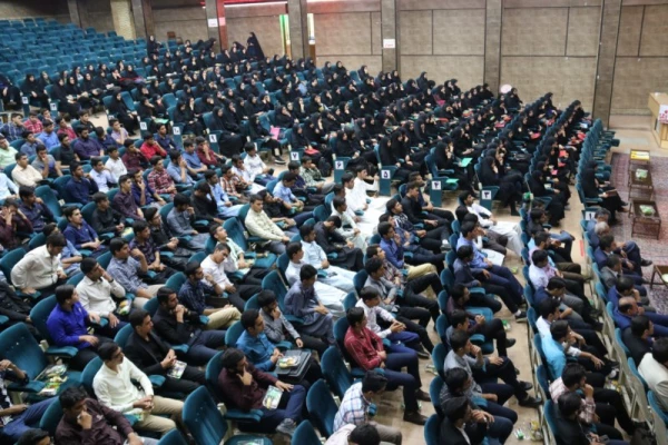 آیت الله ناصری در آئین استقبال از نو دانشجو معلمان دانشگاه فرهنگیان یزد:

تحول در آموزش و پرورش وظیفه تمام افراد است.
 9