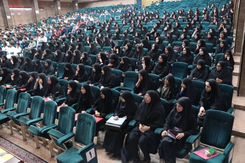 آیت الله ناصری در آئین استقبال از نو دانشجو معلمان دانشگاه فرهنگیان یزد:

تحول در آموزش و پرورش وظیفه تمام افراد است.
 12