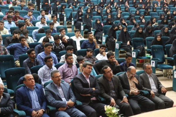 آیت الله ناصری در آئین استقبال از نو دانشجو معلمان دانشگاه فرهنگیان یزد:

تحول در آموزش و پرورش وظیفه تمام افراد است.
 20