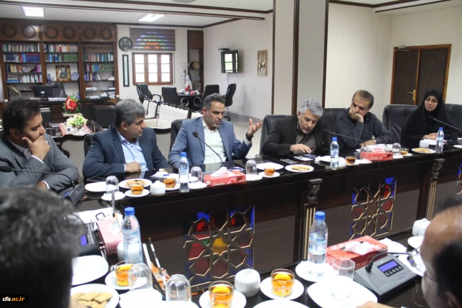 چهارمین نشست کمیته استانی هیات امنای دانشگاه  فرهنگیان استان بوشهر برگزار شد
با حضور استاندار بوشهر، چهارمین نشست کمیته استانی هیات امنای دانشگاه  فرهنگیان استان بوشهر در دفتر استاندار برگزار شد. 7