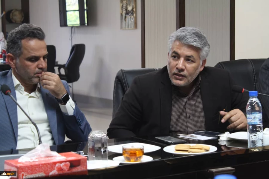 چهارمین نشست کمیته استانی هیات امنای دانشگاه  فرهنگیان استان بوشهر برگزار شد
با حضور استاندار بوشهر، چهارمین نشست کمیته استانی هیات امنای دانشگاه  فرهنگیان استان بوشهر در دفتر استاندار برگزار شد. 12