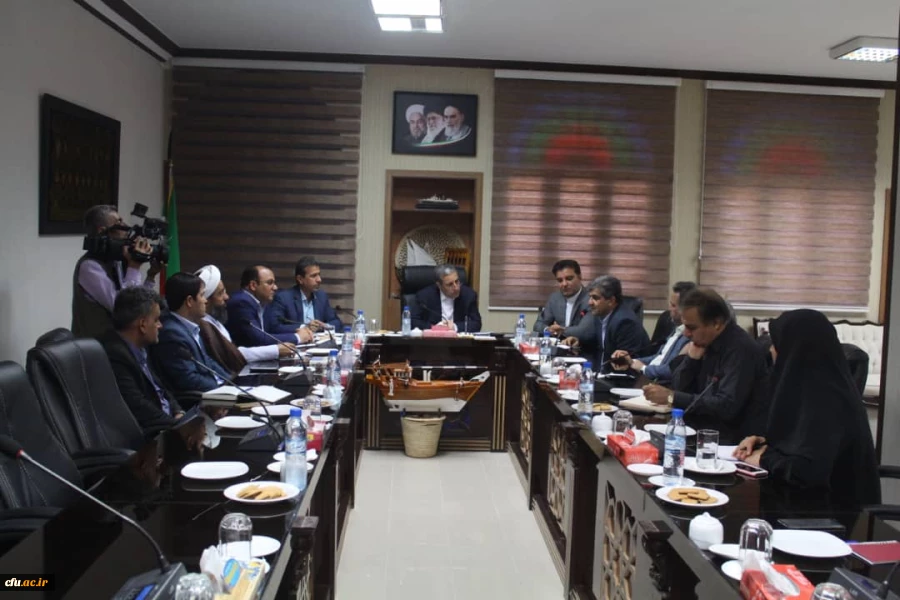 چهارمین نشست کمیته استانی هیات امنای دانشگاه  فرهنگیان استان بوشهر برگزار شد
با حضور استاندار بوشهر، چهارمین نشست کمیته استانی هیات امنای دانشگاه  فرهنگیان استان بوشهر در دفتر استاندار برگزار شد. 3