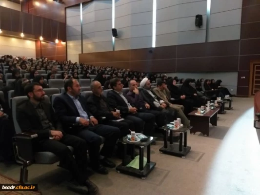 مراسم استقبال ازنودانشجومعلمان پردیس های شهیدرجایی وبنت الهدی صدر قزوین به صورت جداگانه برگزار شد. 11