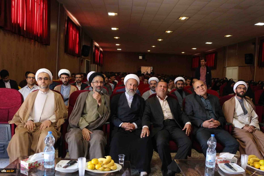 آئین استقبال از دانشجویان جدیدالورود پردیس های دانشگاه فرهنگیان خراسان شمالی با حضور نماینده ولی فقیه و امام جمعه شهرستان بجنورد برگزار شد.

دکتر صفرزاده: امروز عصر دانایی است 3