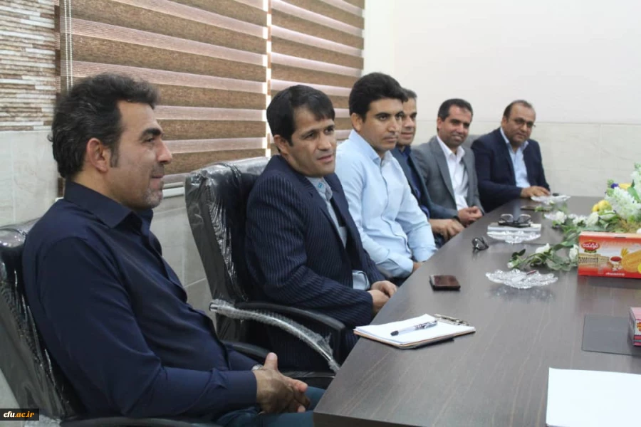 نشست معاون پژوهشی و فناوری دانشگاه با اساتید هیات علمی، مامور آموزشی دانشگاه فرهنگیان استان بوشهر 7