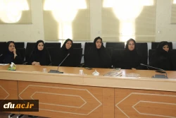 نشست مدیران دانشگاه فرهنگیان یزد با سرپرستان شبانه روزی پردیس های استان 3