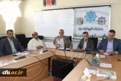 نشست مدیران دانشگاه فرهنگیان یزد با سرپرستان شبانه روزی پردیس های استان 4