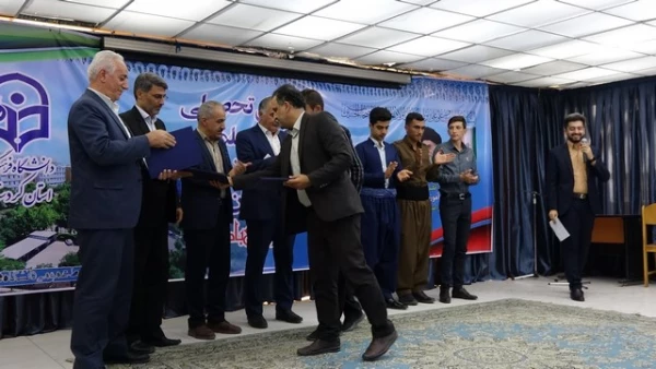 برای حل مشکلات جامعه تعلیم و تربیت باید راه کارهای ابتکاری خلق شود  2