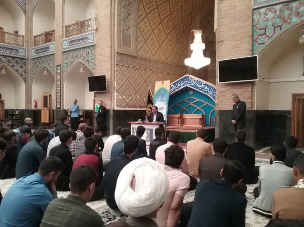 دانشگاه فرهنگیان دانشگاه زیست مدار است
 2