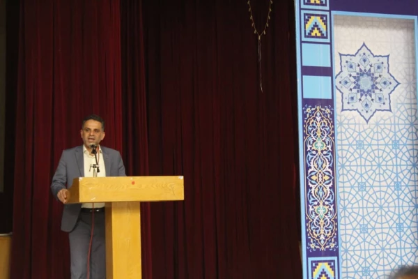 با حضور مشاور رئیس دانشگاه فرهنگیان کشور

برگزاری آئین استقبال دانشجومعلمان نوورود پردیس علامه طباطبایی بوشهر 5