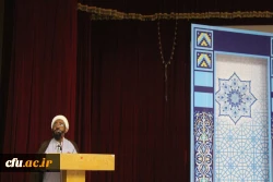 با حضور مشاور رئیس دانشگاه فرهنگیان کشور

برگزاری آئین استقبال دانشجومعلمان نوورود پردیس علامه طباطبایی بوشهر 6