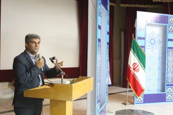 با حضور مشاور رئیس دانشگاه فرهنگیان کشور

برگزاری آئین استقبال دانشجومعلمان نوورود پردیس علامه طباطبایی بوشهر 7