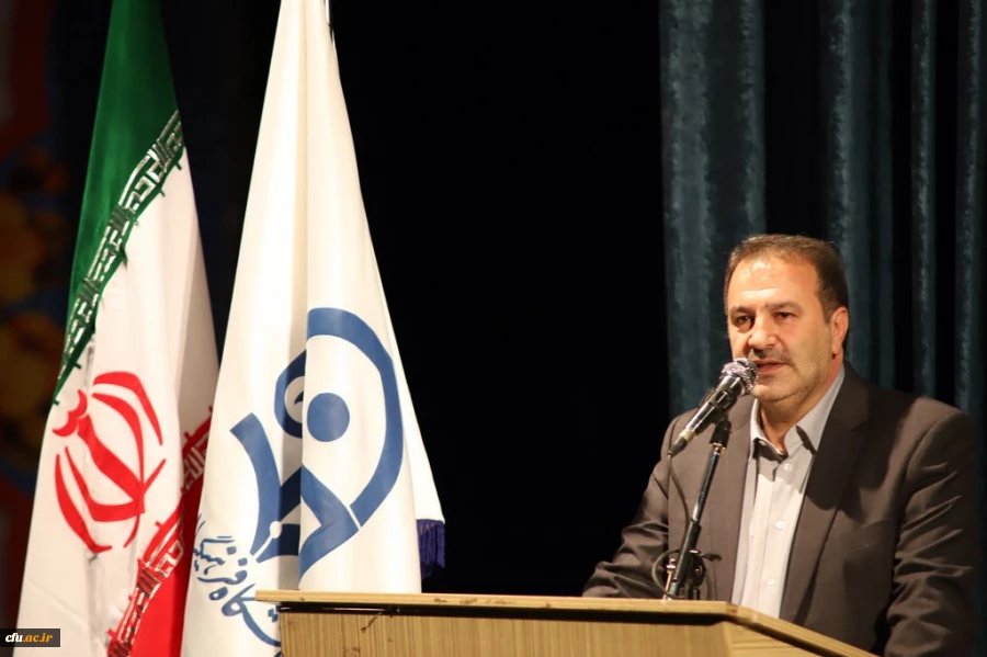 آیین استقبال از دانشجومعلمان جدید الورود دانشگاه فرهنگیان  فارس برگزار گردید 8