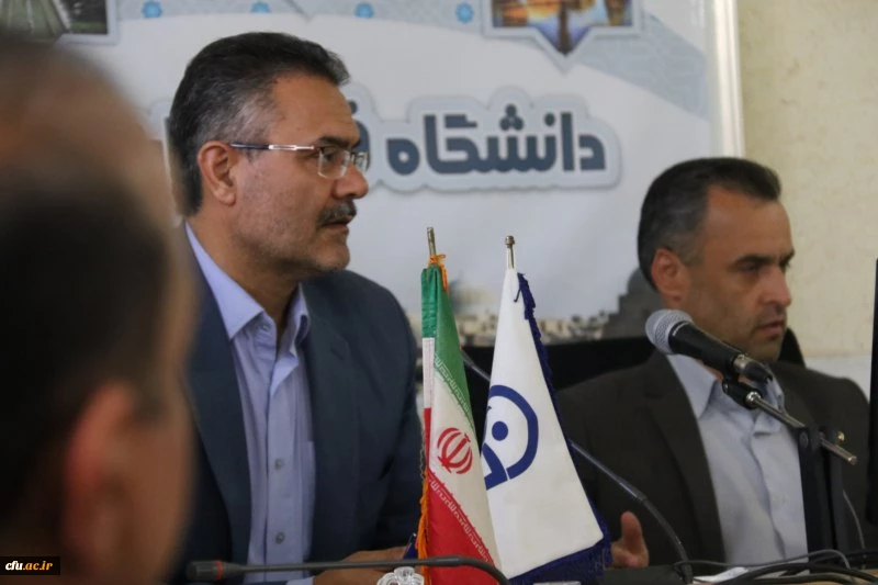 نشست مدیران دانشگاه فرهنگیان یزد با مشاوران پردیس های استان
 9