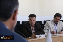 نشست مدیران دانشگاه فرهنگیان یزد با مشاوران پردیس های استان
 10