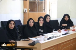 نشست مدیران دانشگاه فرهنگیان یزد با مشاوران پردیس های استان
 11