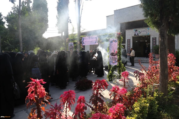 شما دانش آموز دیروز، نخبگانی هستید که با بصیرت بالا شغل معلمی را انتخاب کرده اید 4