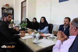 تشکیل شورای ورزشی پردیس های خراسان شمالی

دکتر صفرزاده خطاب به مسئولین تربیت بدنی پردیس ها گفت: فعالیت های حوزه تربیت بدنی را جدی بگیرید که نشاط دانشجویان در گرو فعالیت های ورزشی است. 5